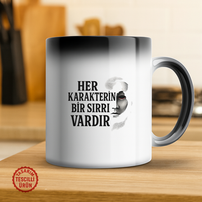 Her Karakterin Bir Sırrı Vardır Sihirli Kupa Bardak