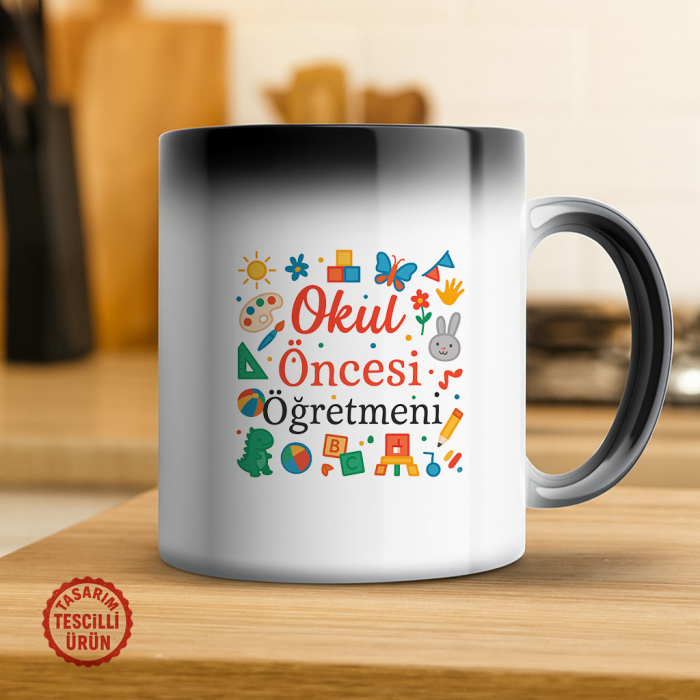 Okul Öncesi Öğretmeni Sihirli Kupa Bardak
