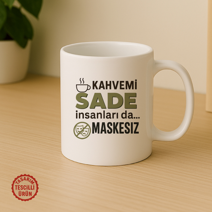 Kahvemi Sade, İnsanları da Maskesiz Kupa Bardak