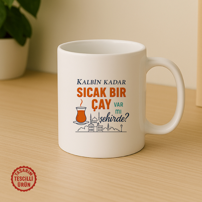 Kalbin Kadar Sıcak Bir Çay Var mı Şehrinde Kupa Bardak