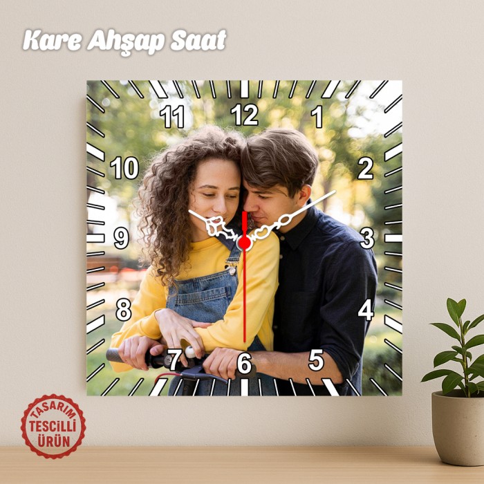 Kare Ahşap Saat